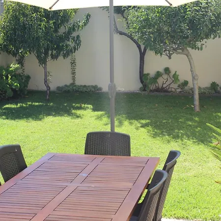 펜션 Casa Na - Com Piscina