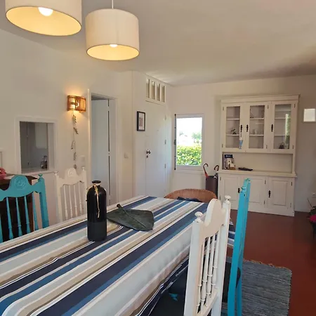 Casa Na - Com Piscina Дом отдыха *